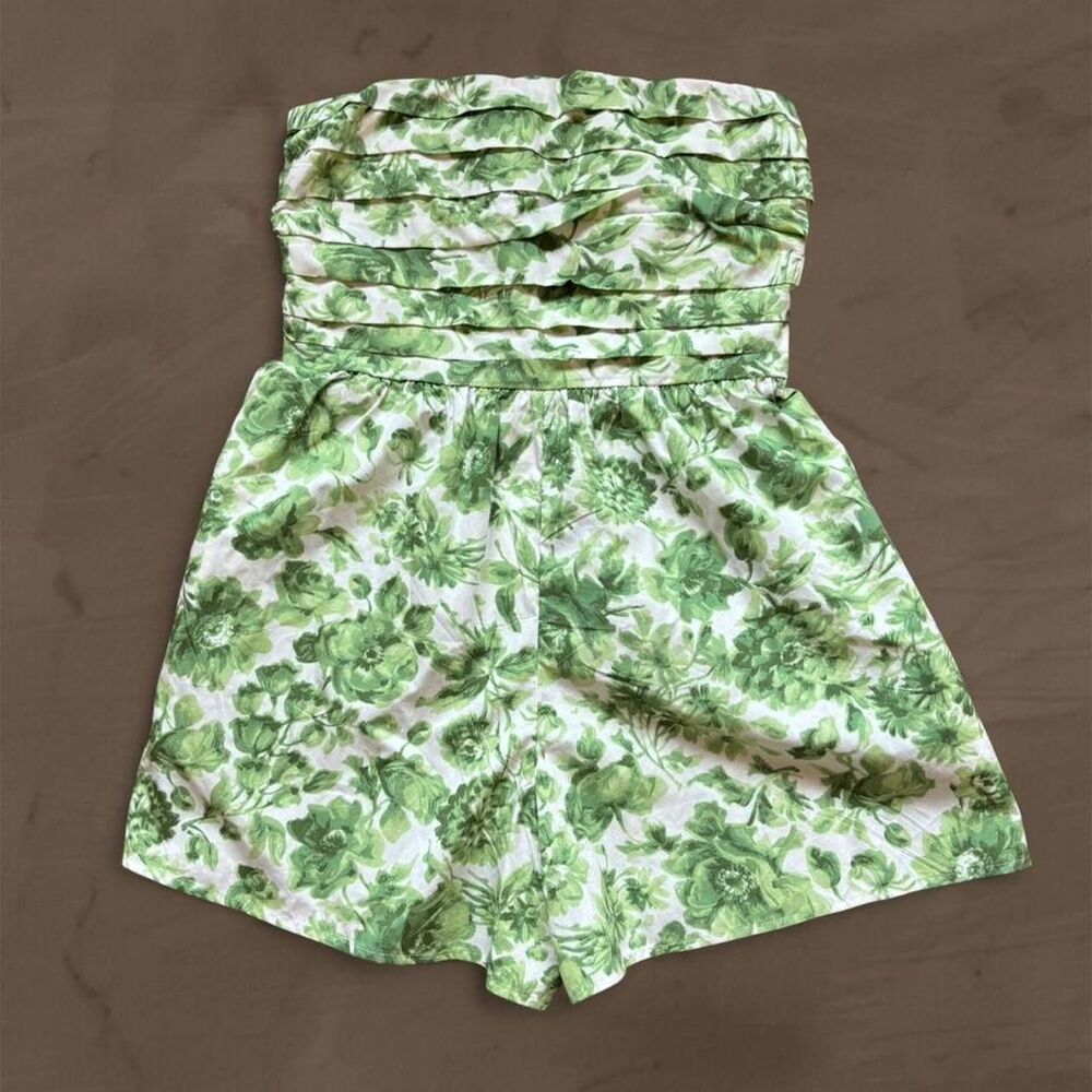 Abercrombie & Fitch green floral strapless romper pleated Size M